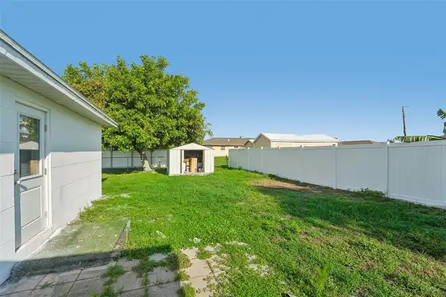 Listing Photo 20