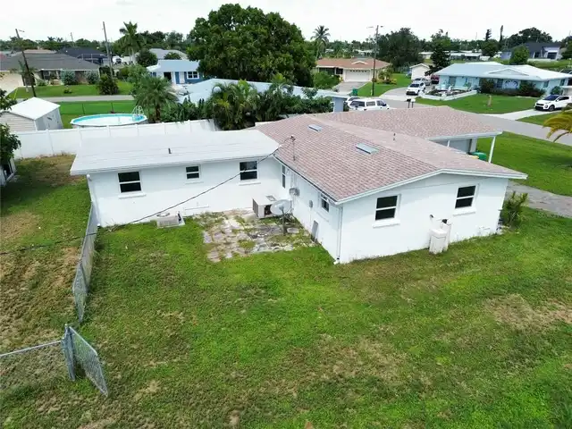 Listing Photo 25