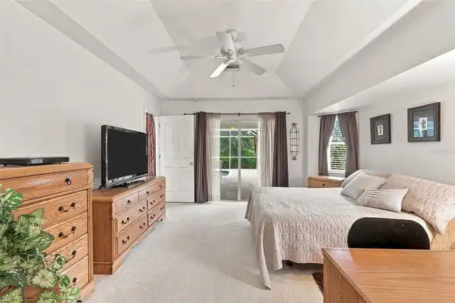 Listing Photo 32