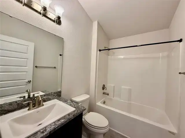 Listing Photo 13