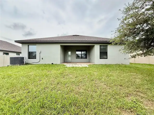 Listing Photo 17