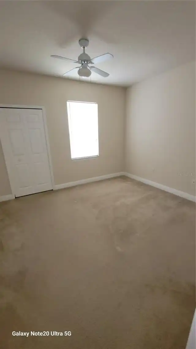 Listing Photo 9