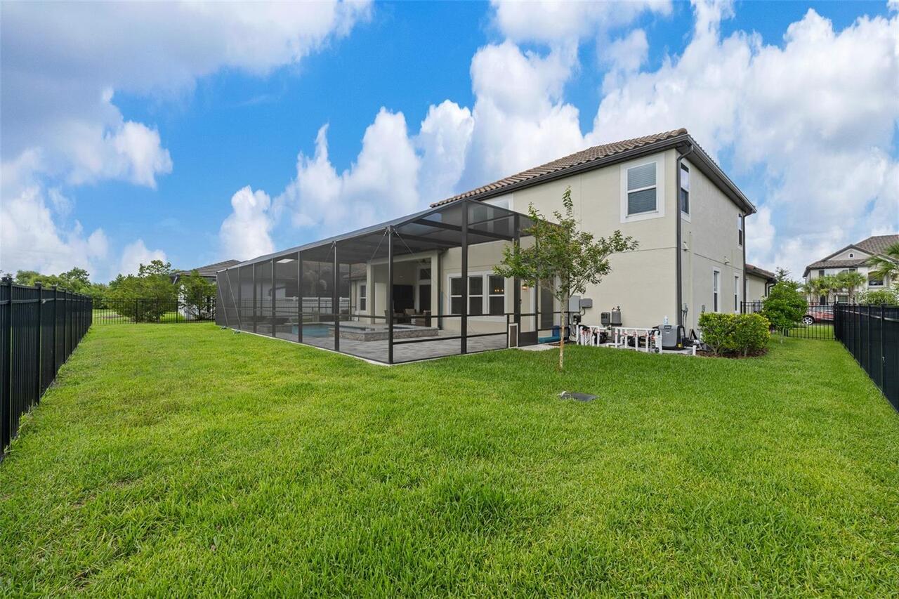 Listing Photo 42