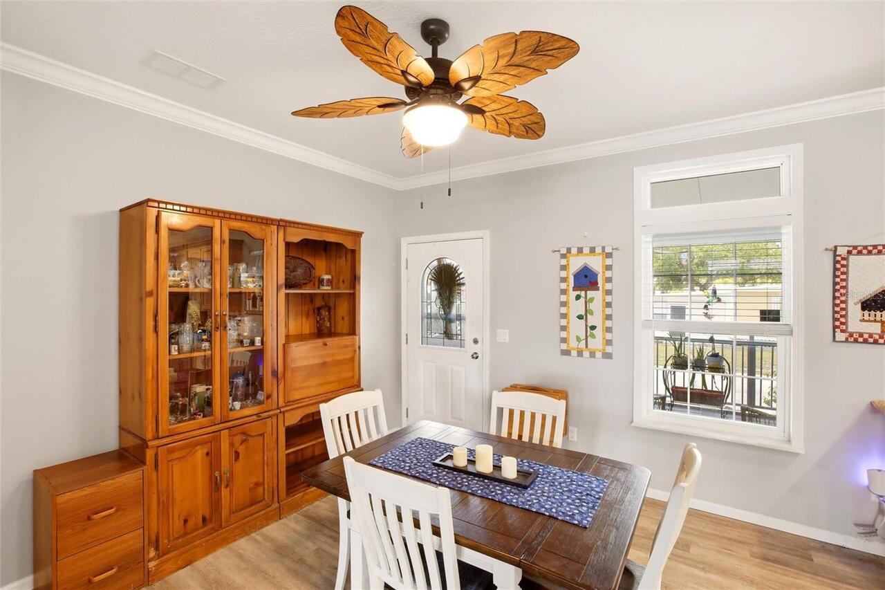 Listing Photo 9