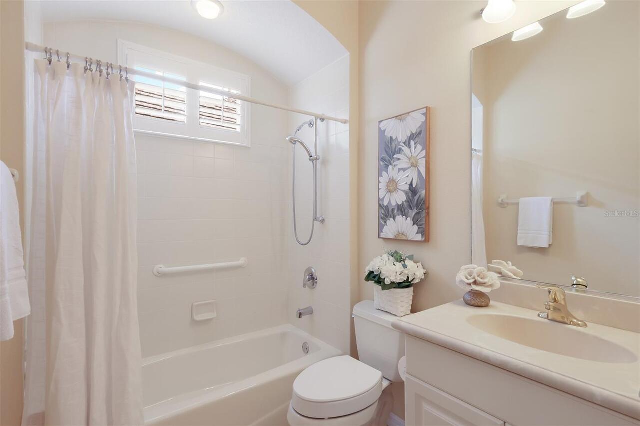 Listing Photo 23
