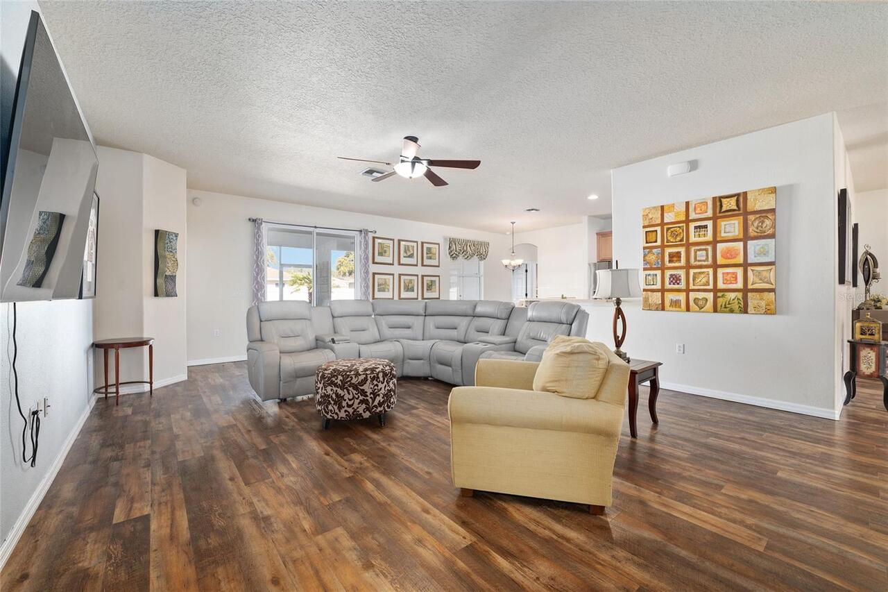 Listing Photo 13