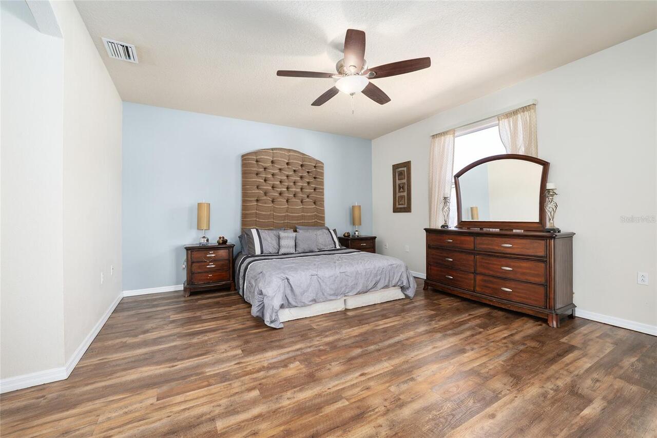 Listing Photo 34