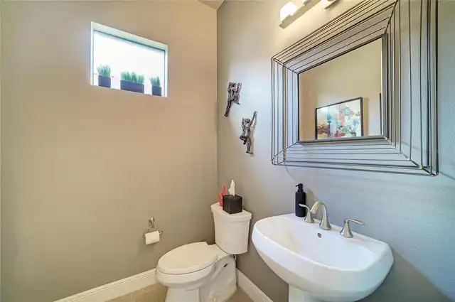Listing Photo 33