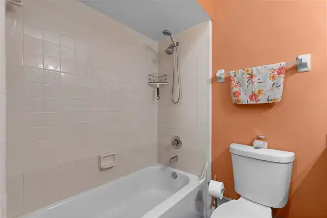 Listing Photo 22