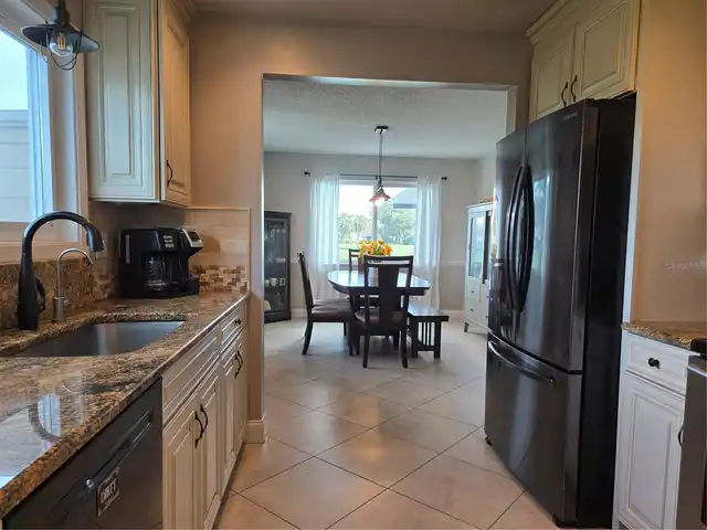 Listing Photo 15