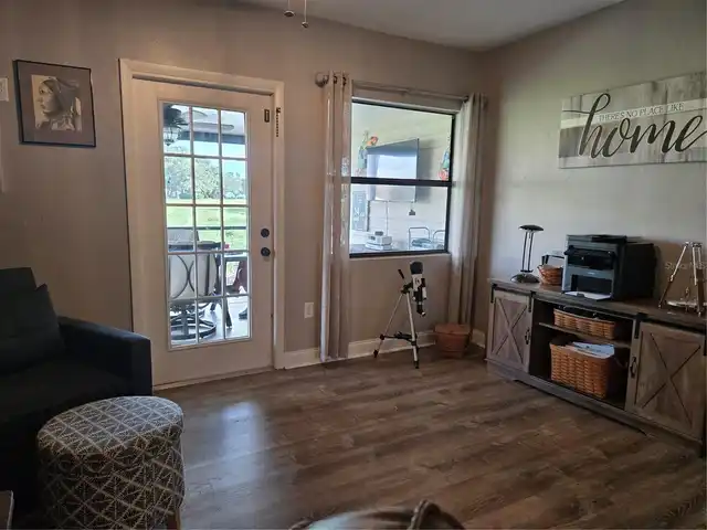 Listing Photo 18