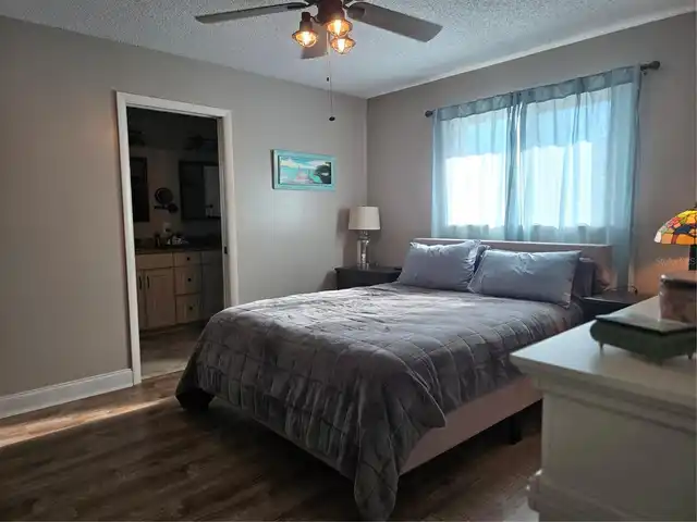 Listing Photo 23