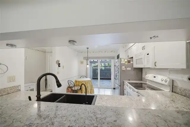 Listing Photo 13