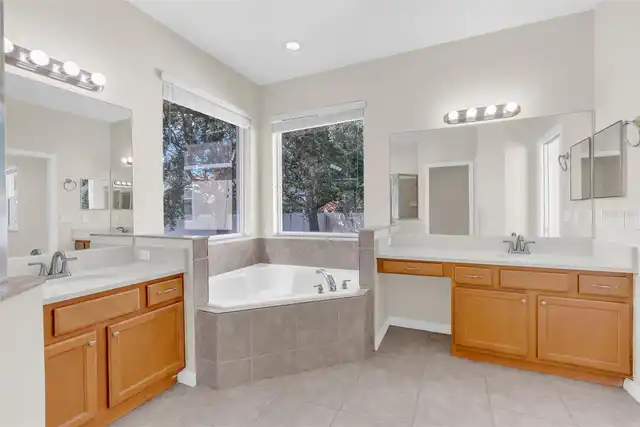 Listing Photo 31