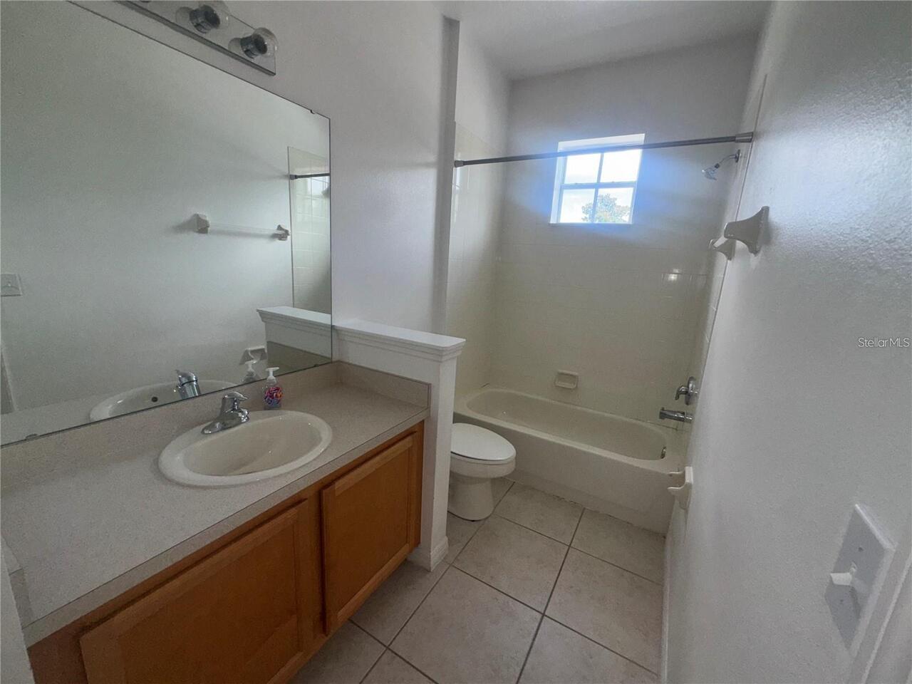 Listing Photo 14