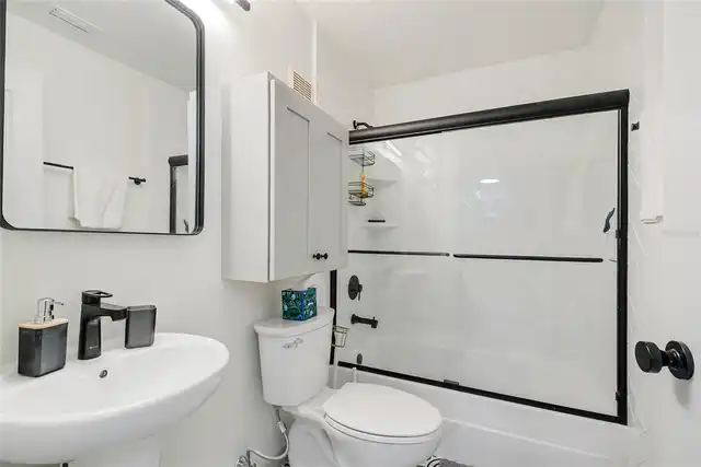 Listing Photo 32
