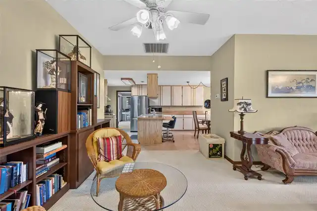 Listing Photo 23