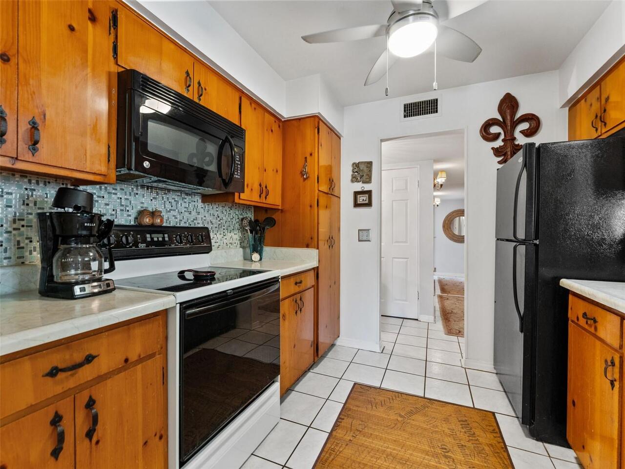 Listing Photo 7