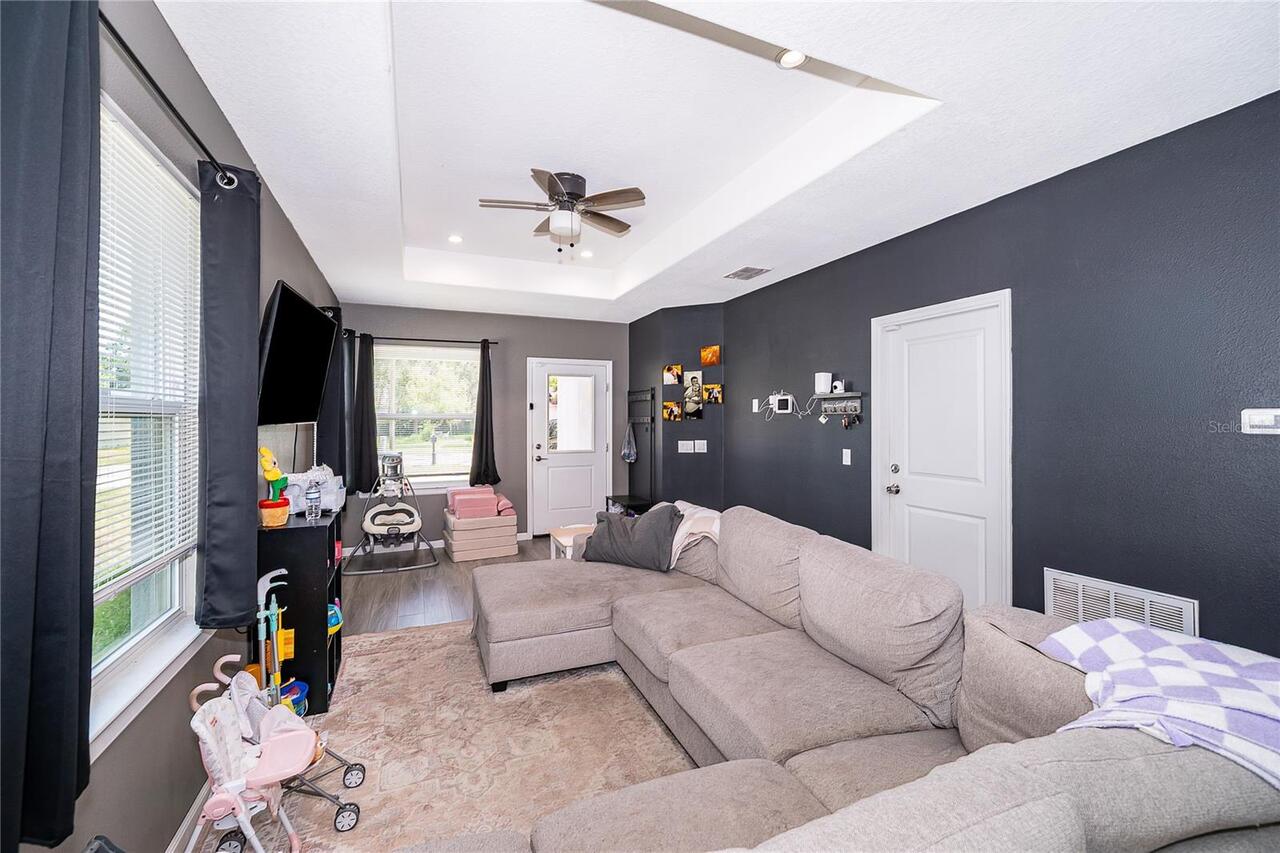 Listing Photo 7