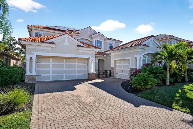Sarasota Real Estate