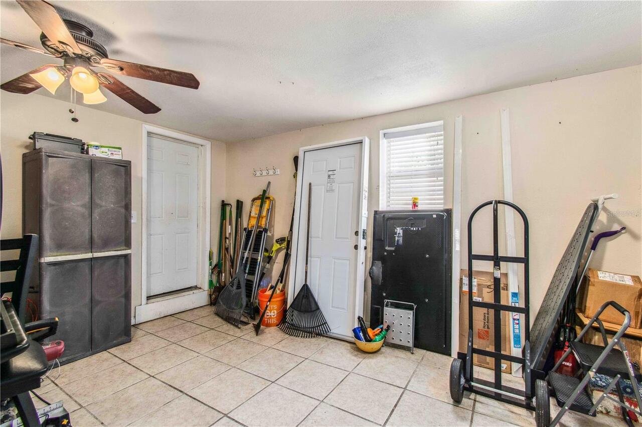 Listing Photo 12