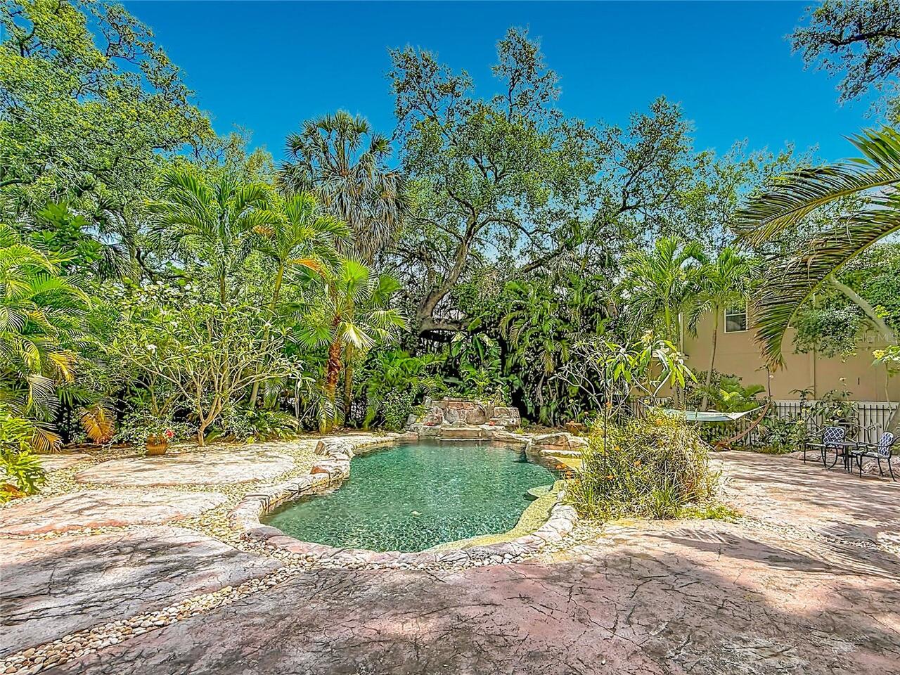 Listing Photo 37