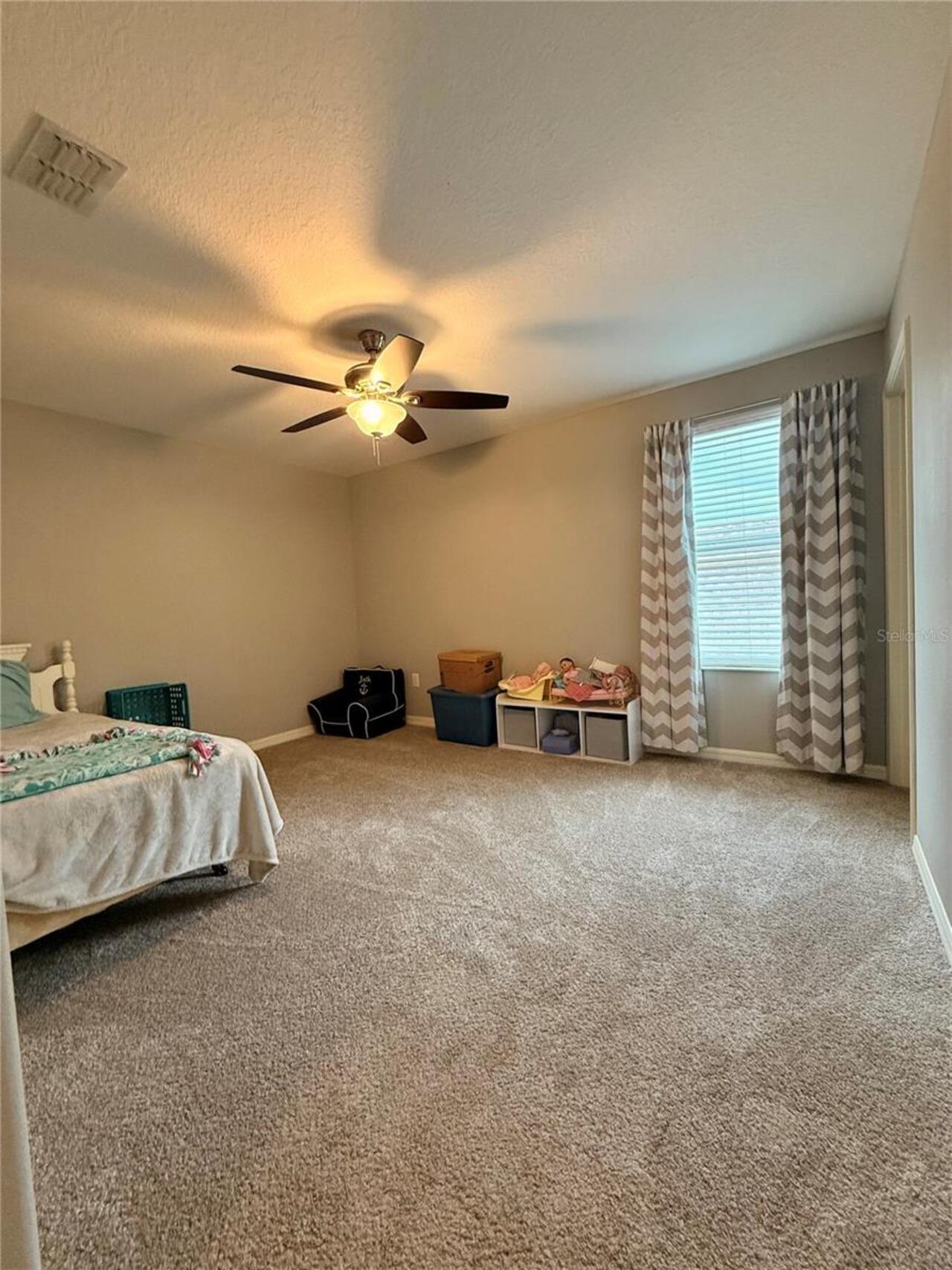 Listing Photo 33