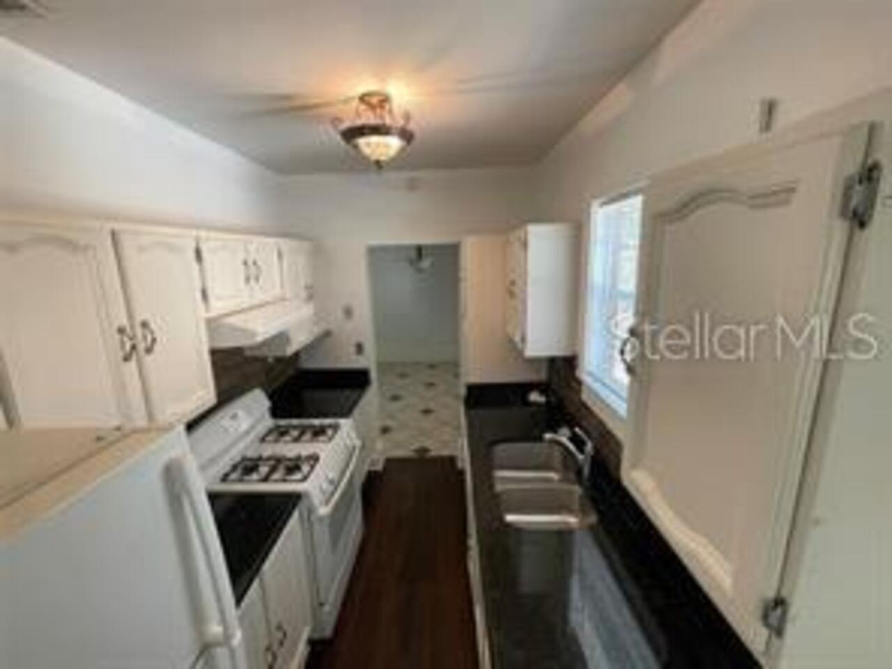 Listing Photo 24