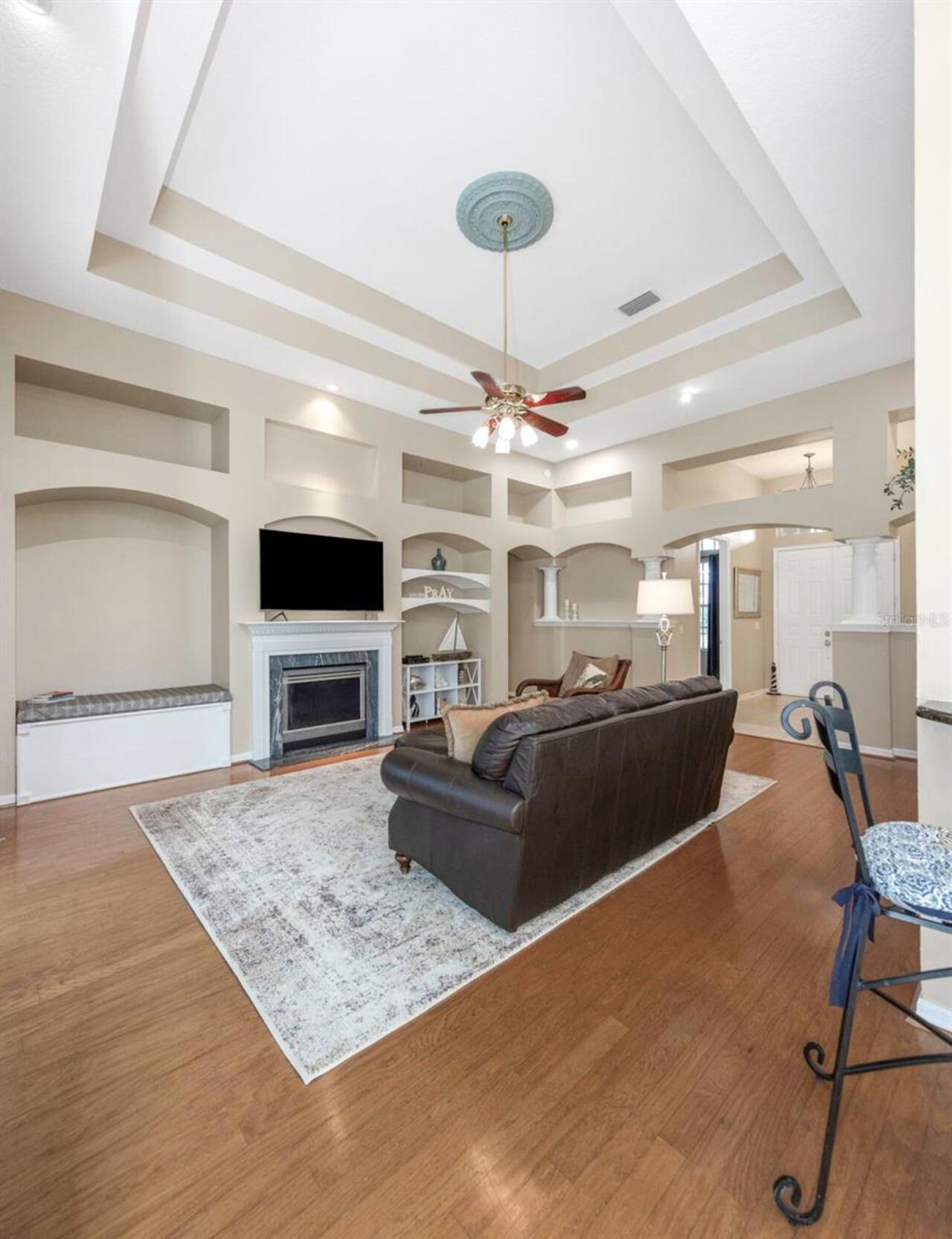 Listing Photo 11