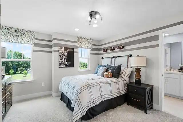 Listing Photo 17