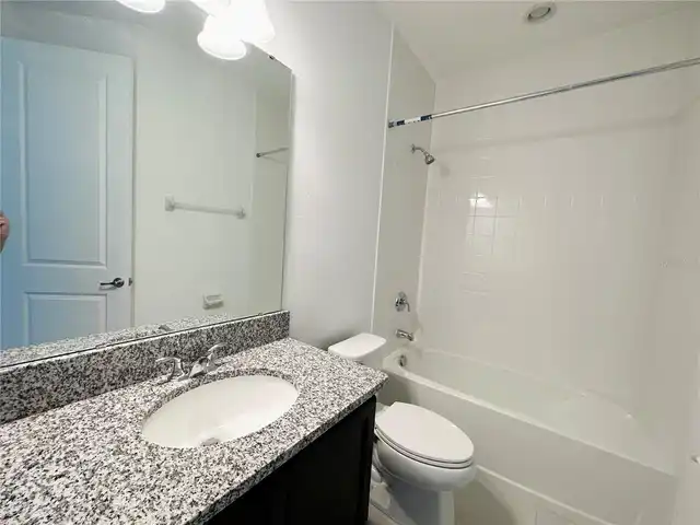 Listing Photo 22