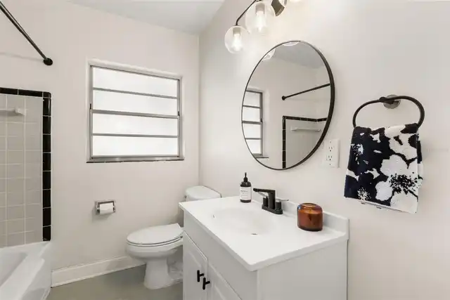 Listing Photo 18