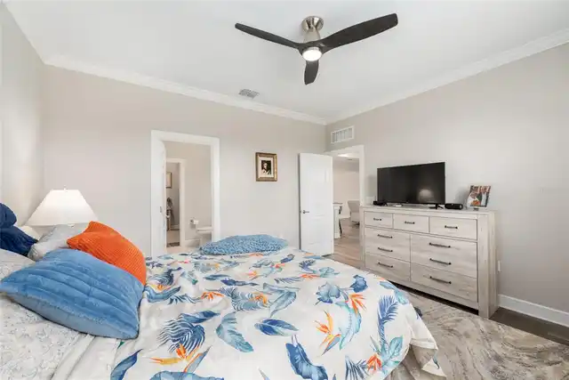 Listing Photo 23