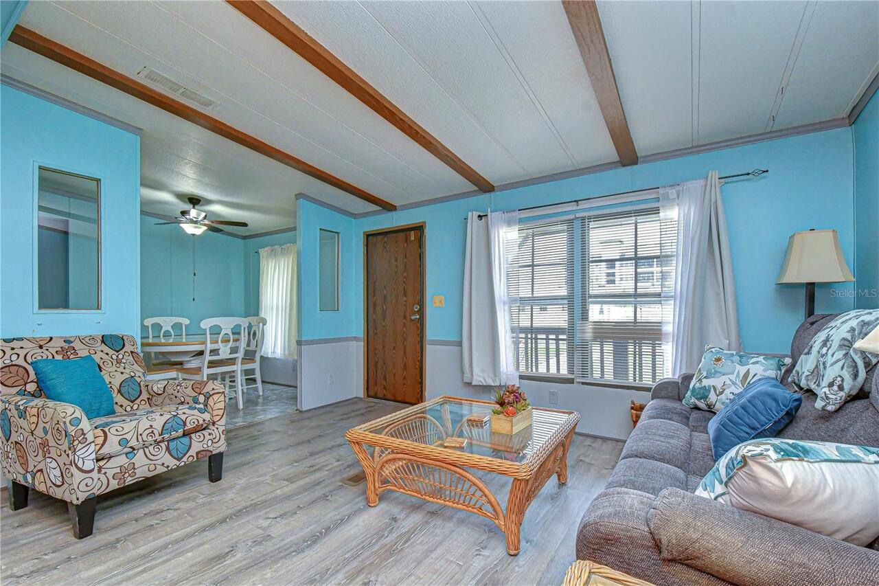 Listing Photo 15