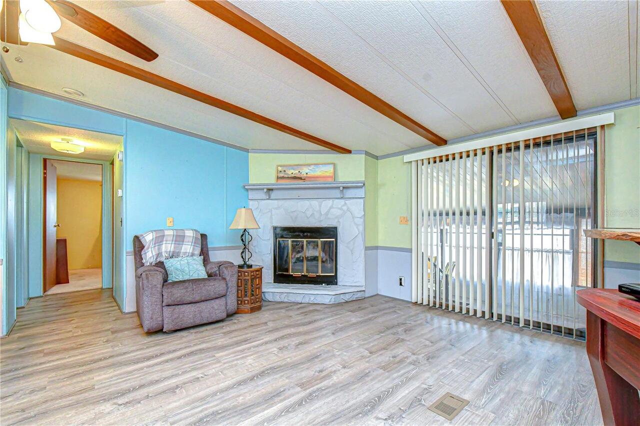Listing Photo 18