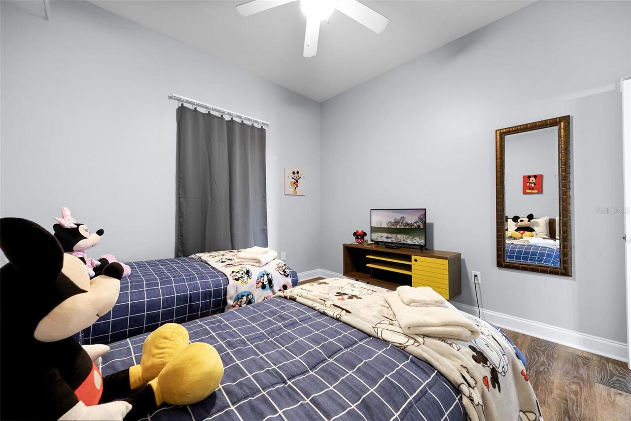 Listing Photo 25