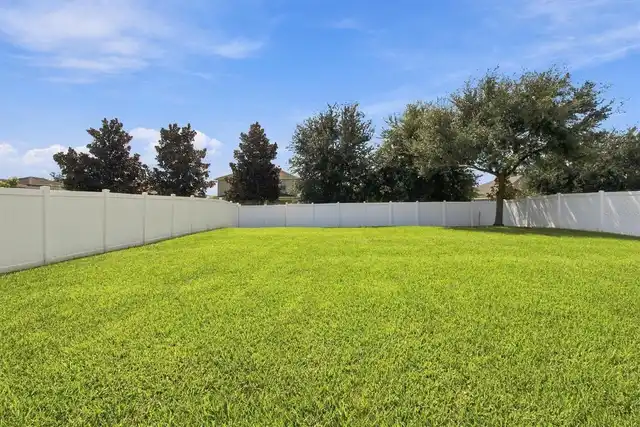 Listing Photo 33