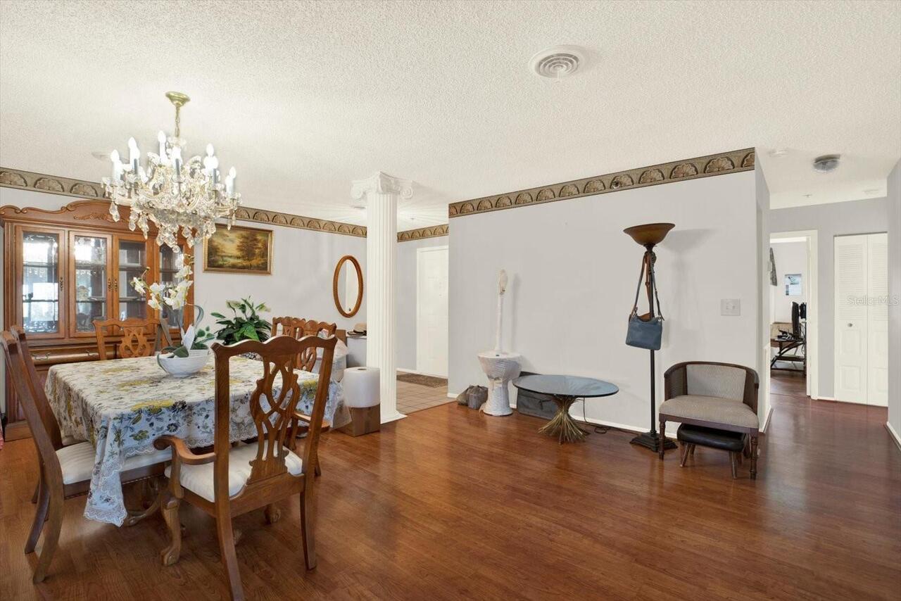 Listing Photo 9
