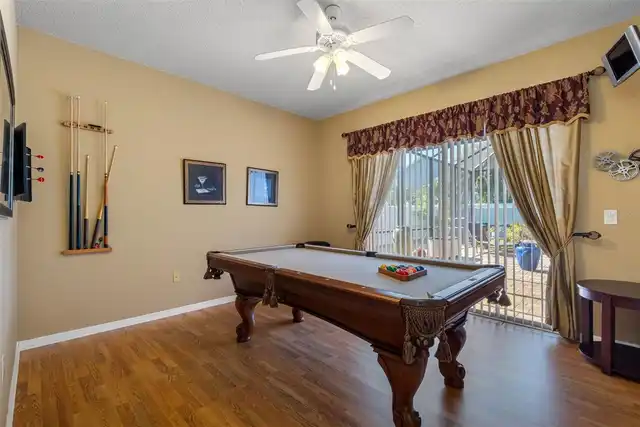 Listing Photo 15