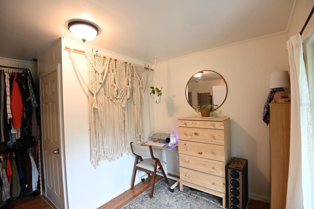 Listing Photo 16
