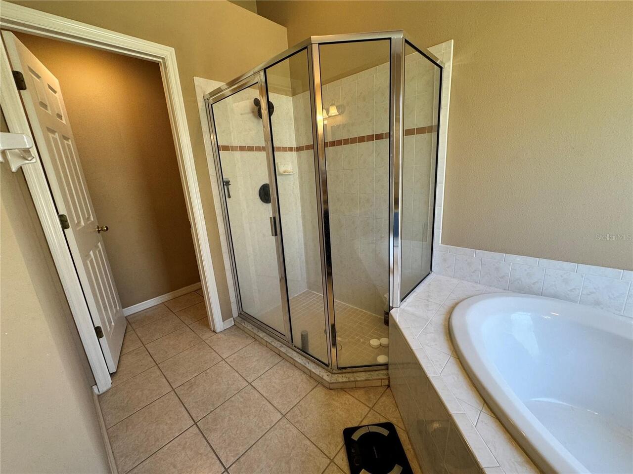 Listing Photo 28