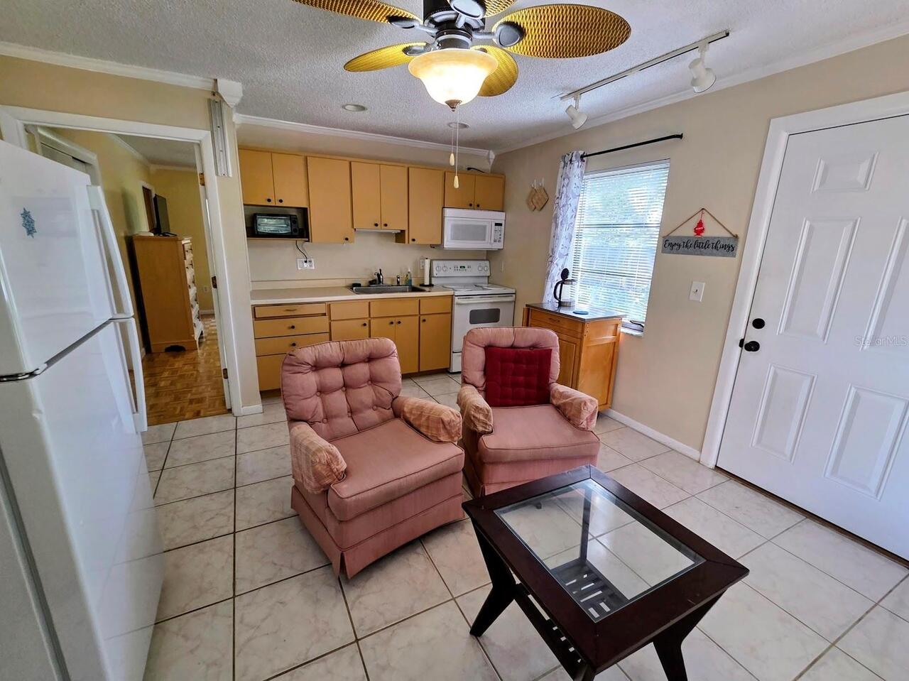 Listing Photo 15