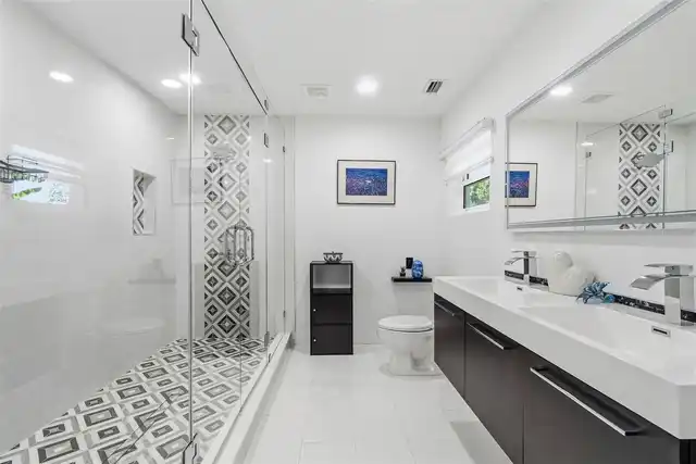 Listing Photo 21