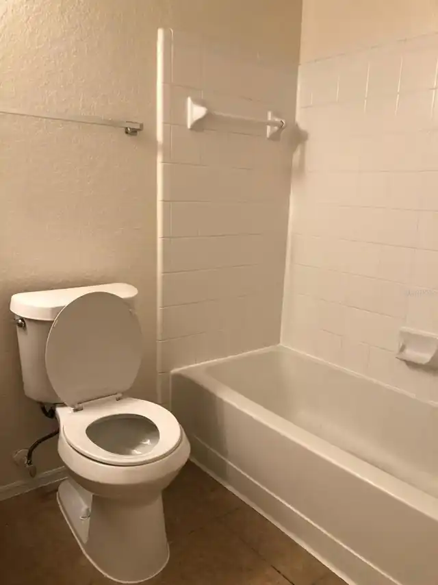 Listing Photo 14