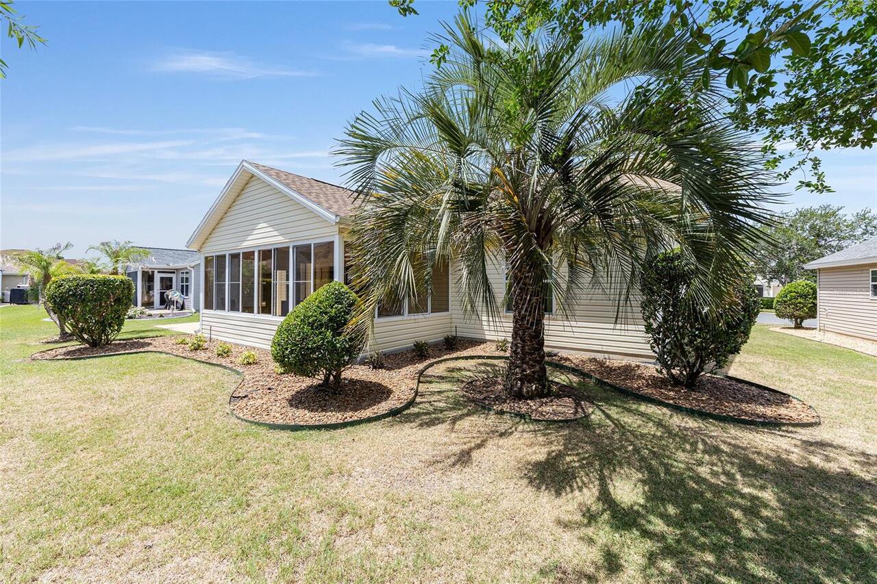 Listing Photo 8