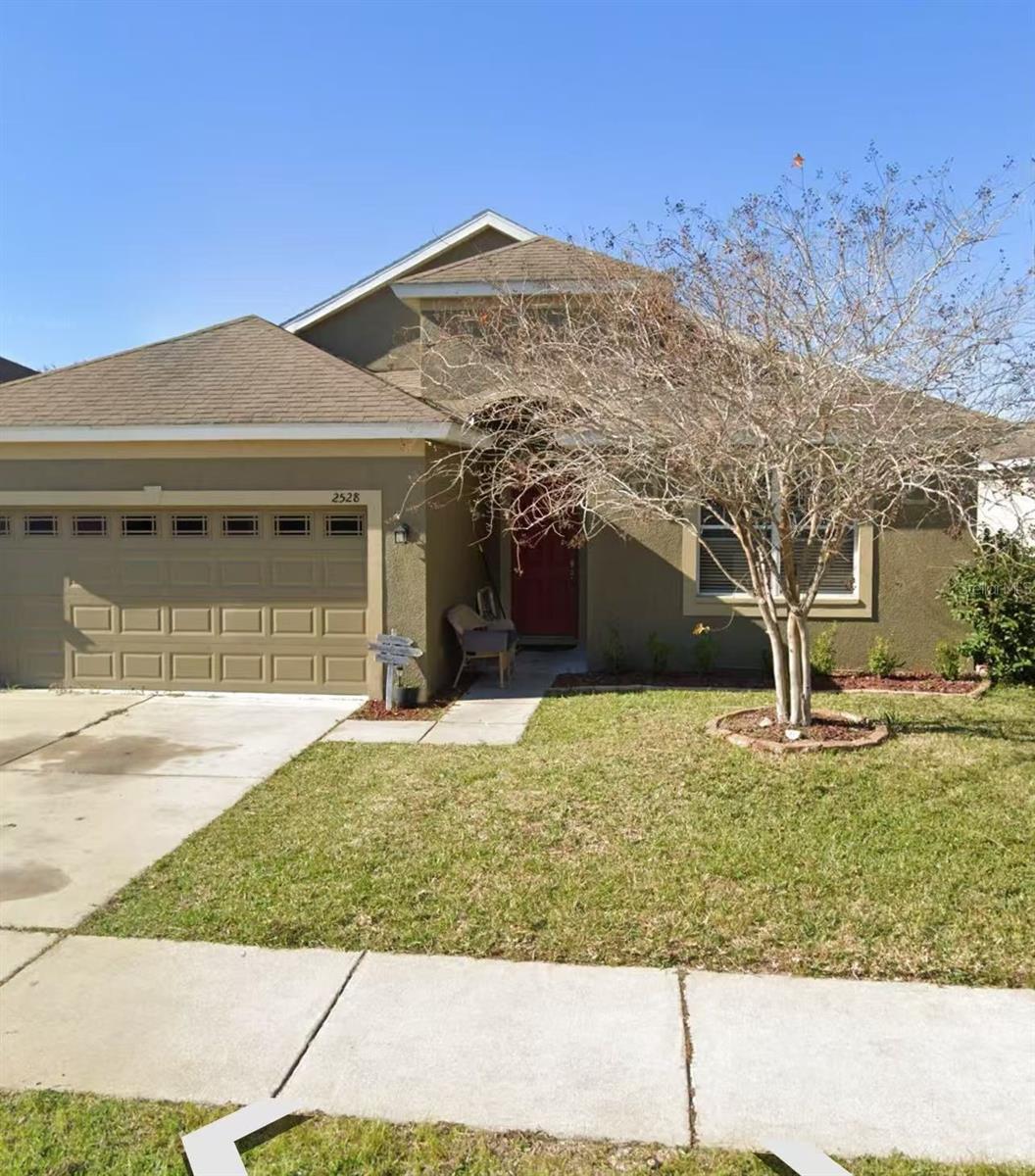 4BR, Residential Lease, 2BA, $2,300
Read More