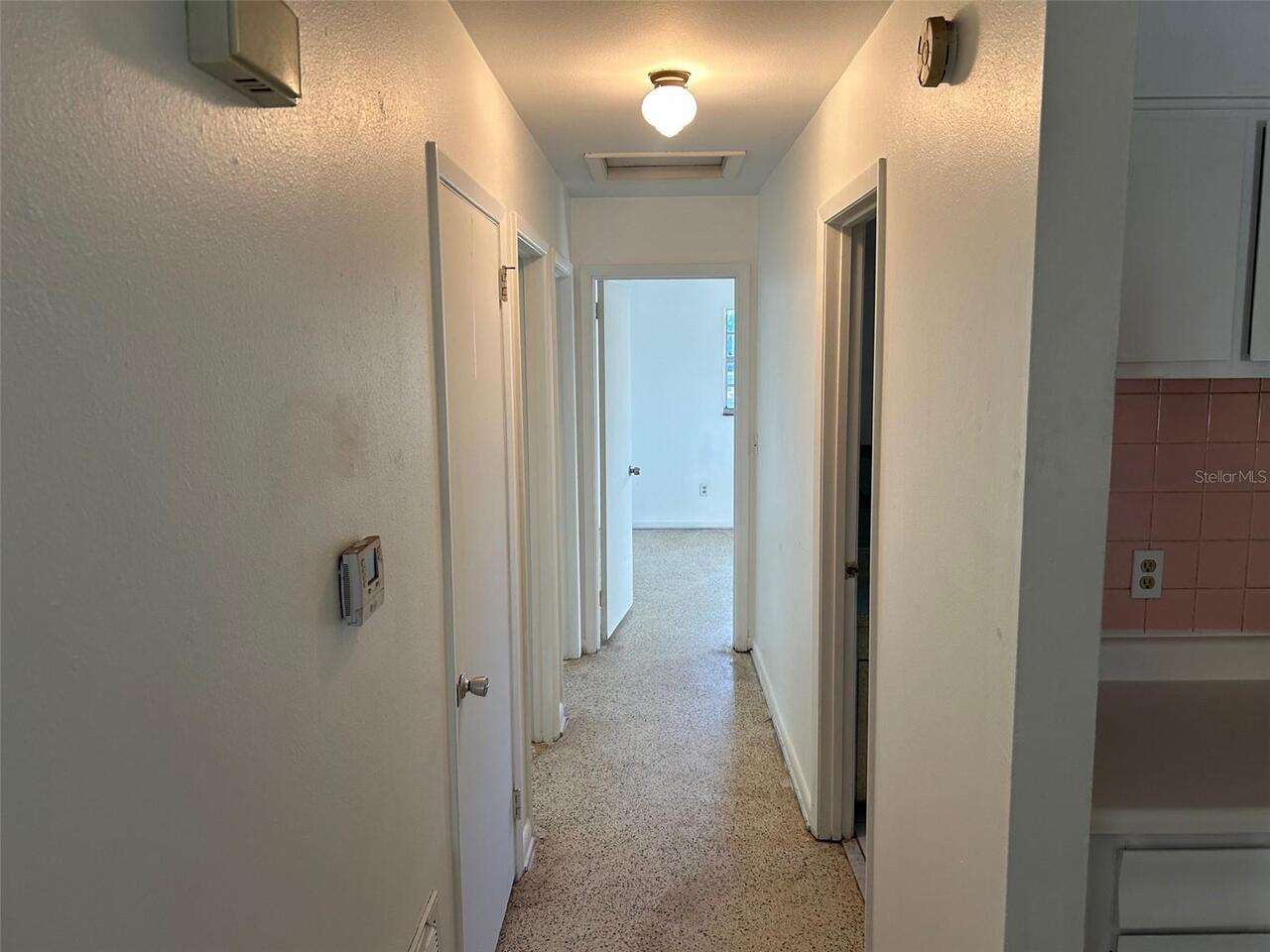 Listing Photo 10