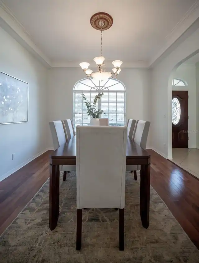 Listing Photo 14