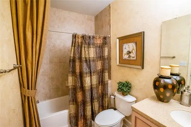 Listing Photo 22