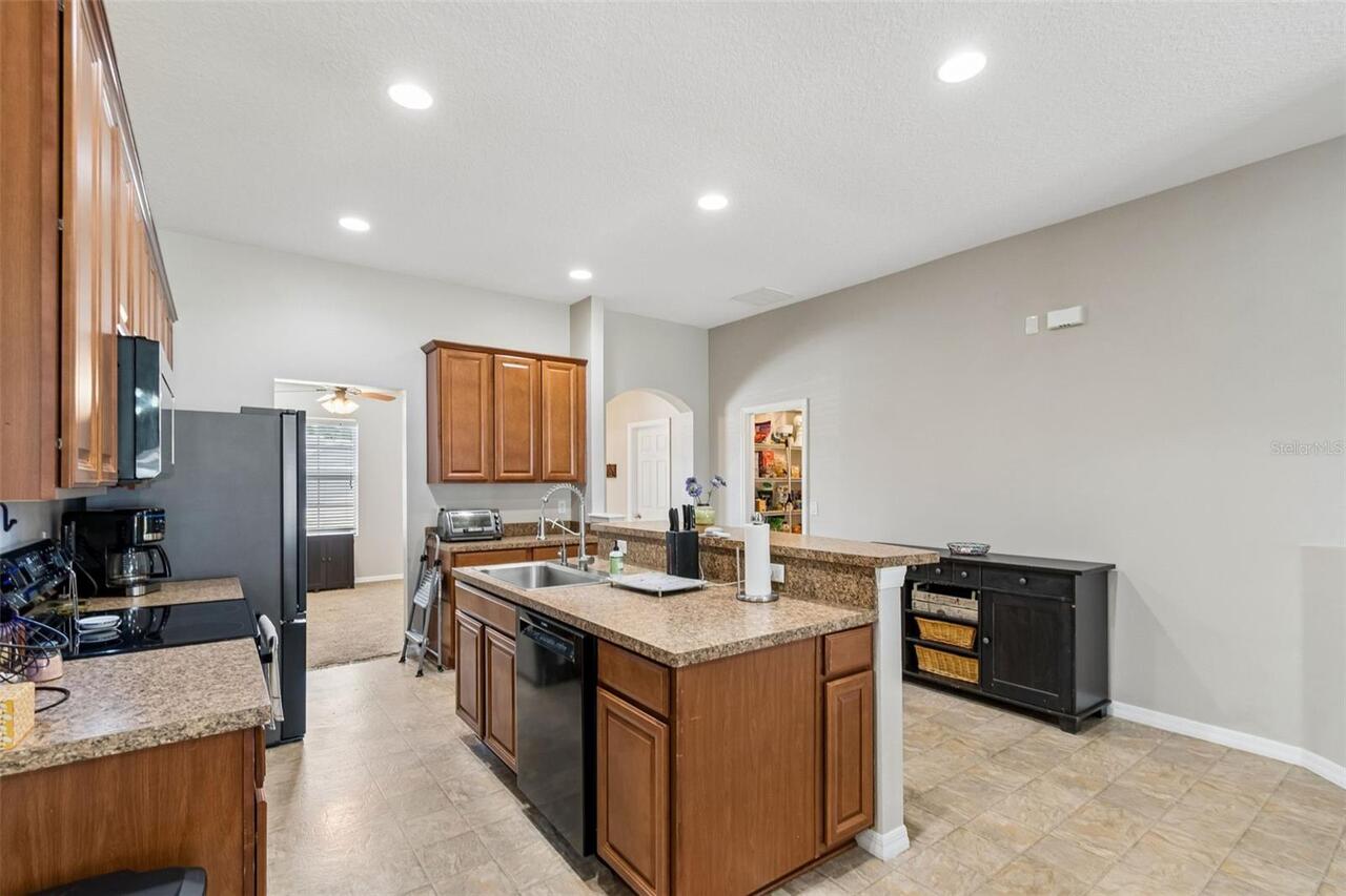 Listing Photo 15
